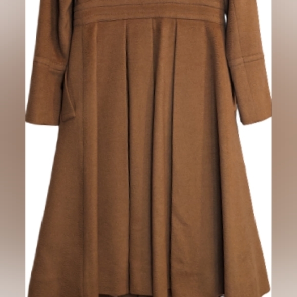 EUC Burberry tan trench coat 100% camel hair princess cut button down half 2 - Picture 5 of 16